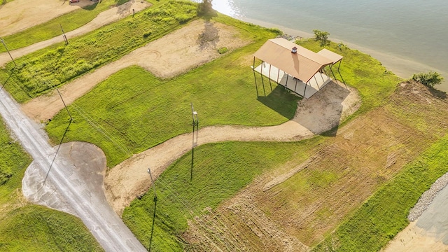 753 River Front Dr, Clifton, TN 38425