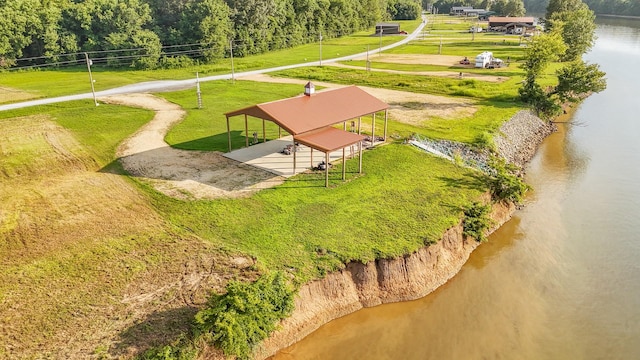 753 River Front Dr, Clifton, TN 38425