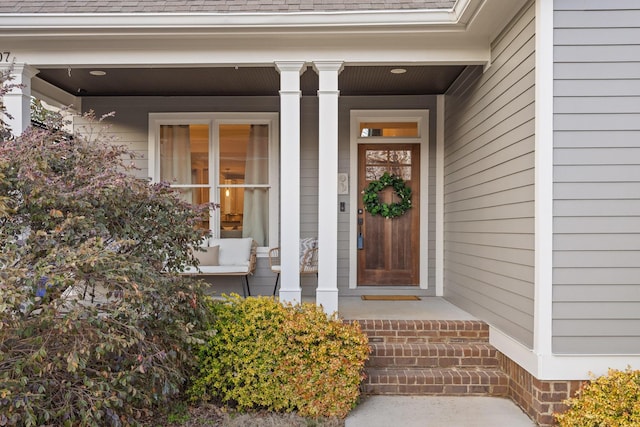 view of property entrance