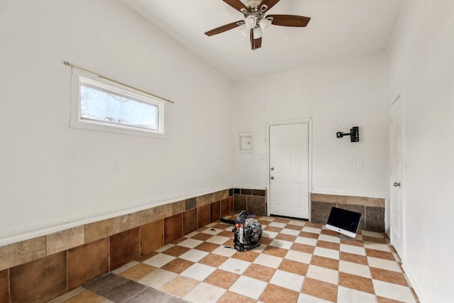 spare room featuring ceiling fan