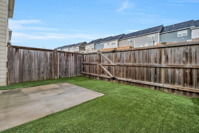 view of yard with a patio