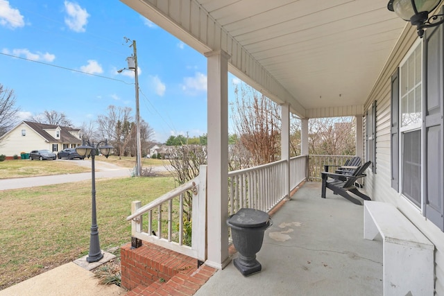 view of patio / terrace with covered porch