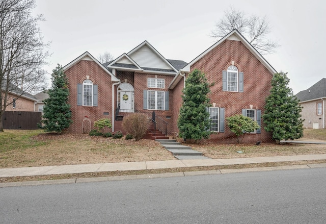 view of front property