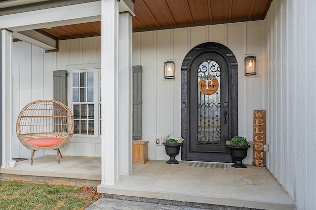 view of property entrance