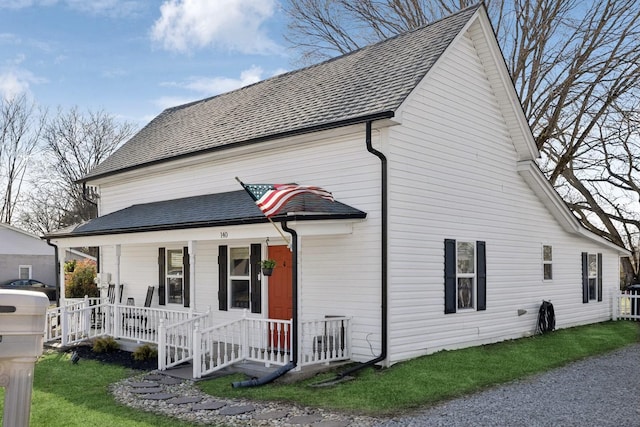 view of front of property with a porch