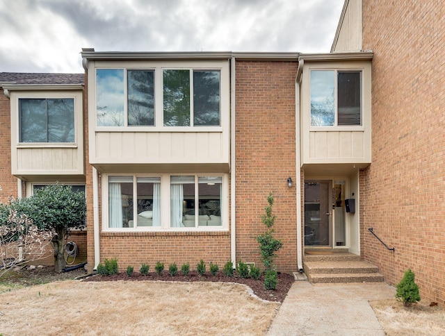 view of townhome / multi-family property