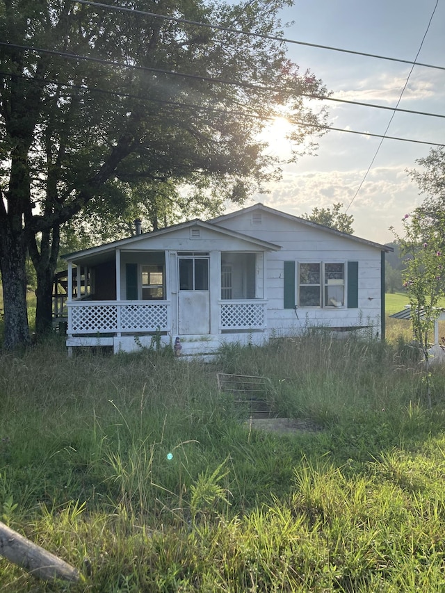 view of front of property