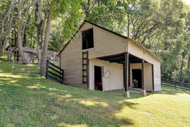 view of outdoor structure