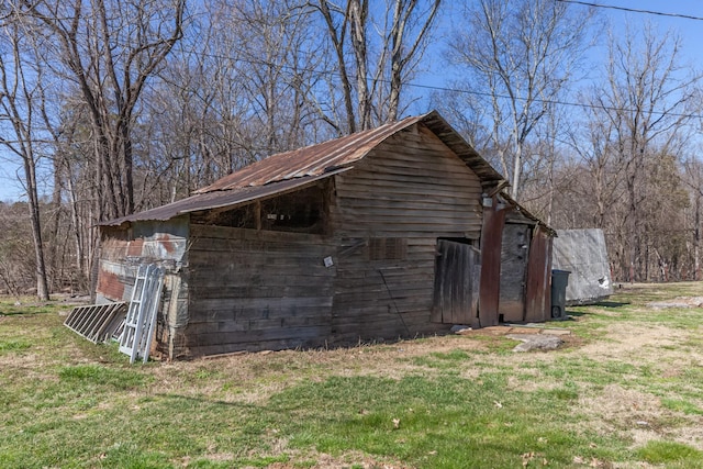 view of outbuilding featuring an outdoor structure