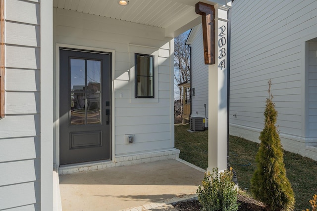 property entrance with central AC