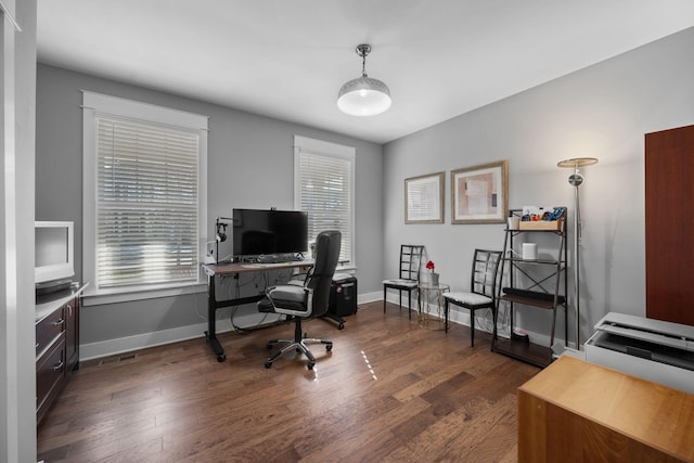 office area featuring dark hardwood / wood-style flooring