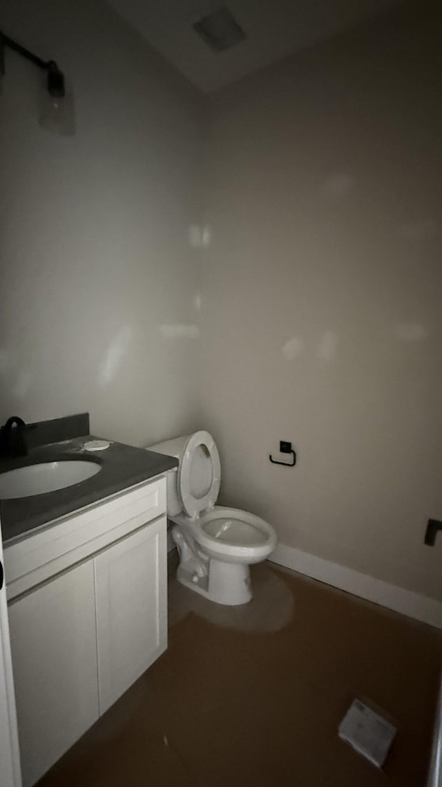 839 Stovers Gln, Murfreesboro, TN 37128 - bathroom featuring vanity and toilet