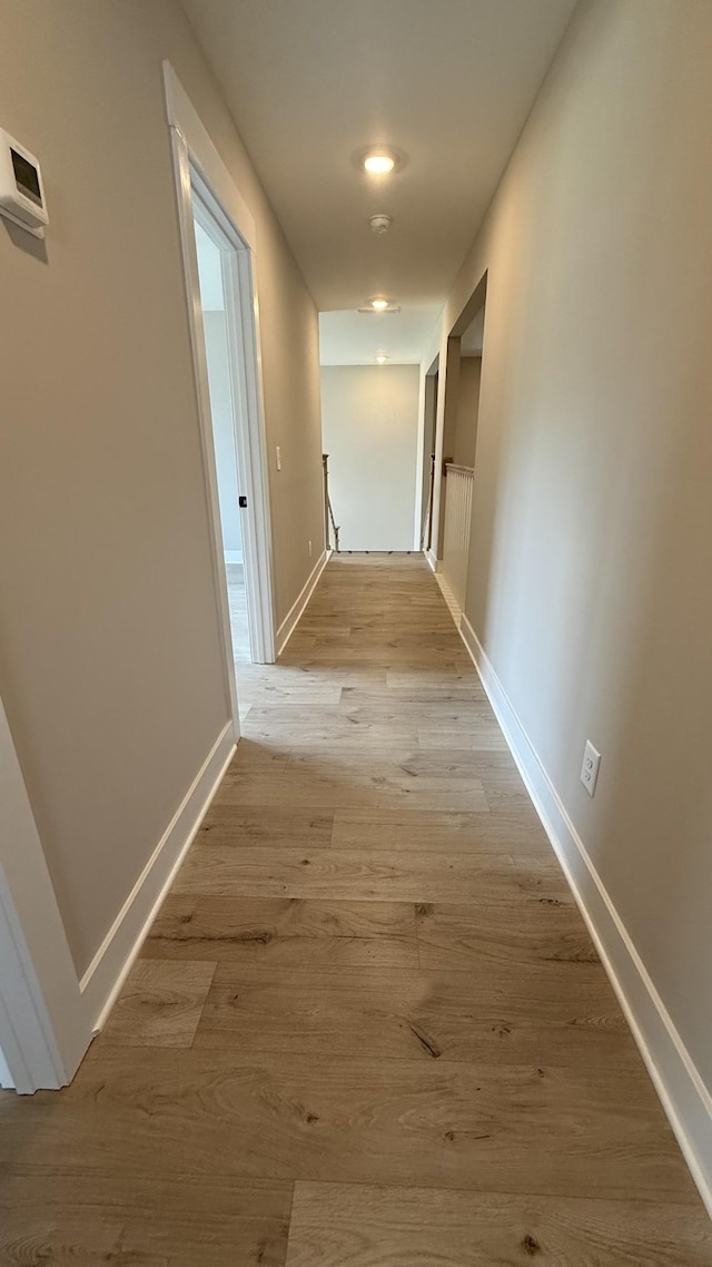 835 Stovers Gln, Murfreesboro, TN 37128 - corridor featuring light wood-style flooring and baseboards