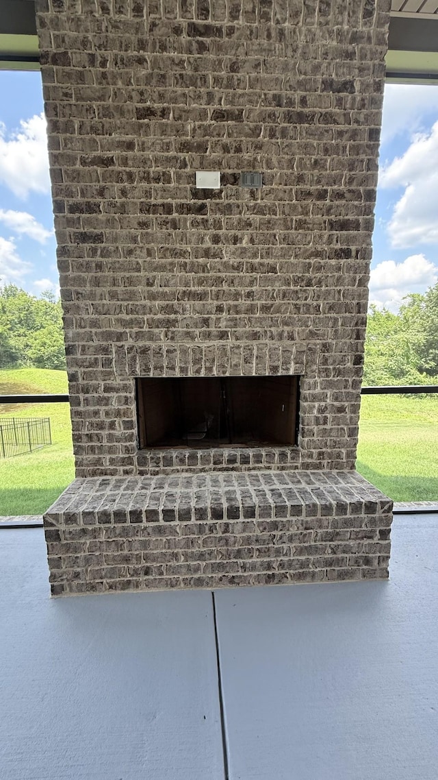 835 Stovers Gln, Murfreesboro, TN 37128 - detailed view of an outdoor brick fireplace