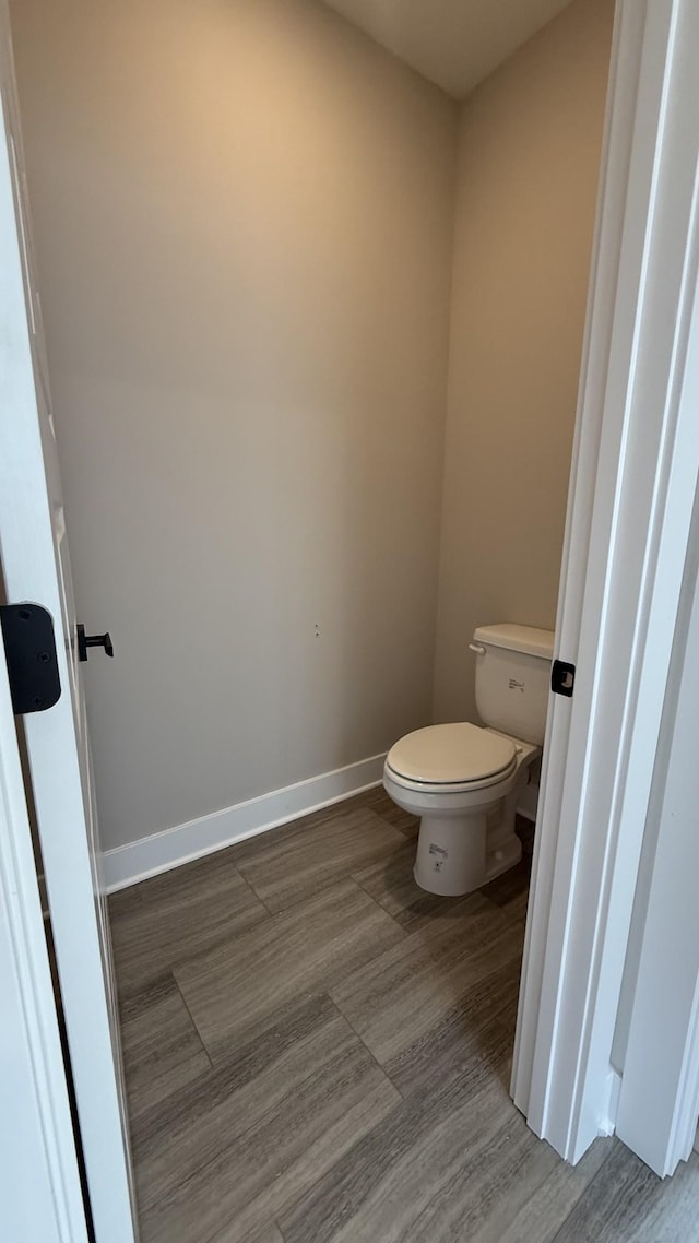 835 Stovers Gln, Murfreesboro, TN 37128 - bathroom with toilet and wood finished floors