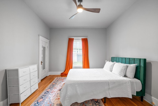 440 N 2nd St, Clarksville, TN 37040 - bedroom featuring light wood-style flooring, a ceiling fan, and baseboards