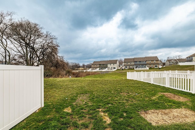 1335 Crescent Ridge Dr, Gallatin, TN 37066 - view of yard