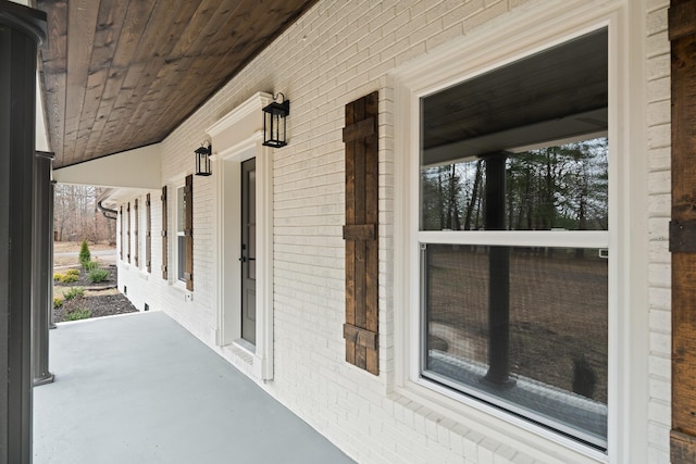 view of patio / terrace with covered porch