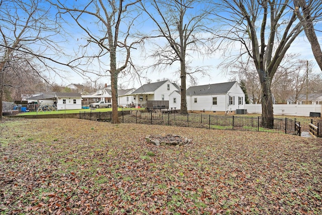 view of yard with central AC unit