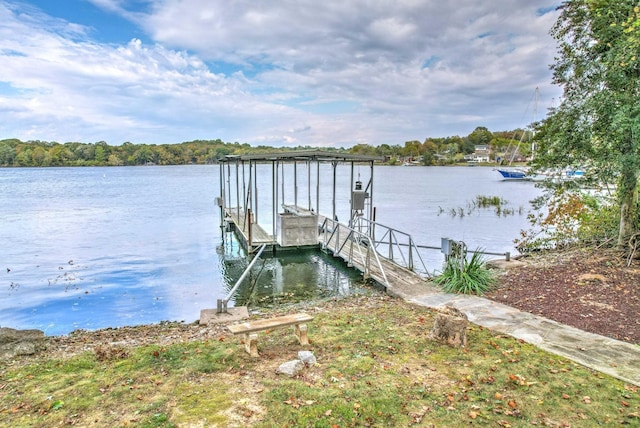 dock area featuring a water view