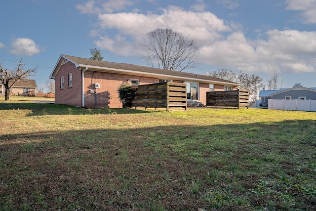 exterior space featuring a lawn