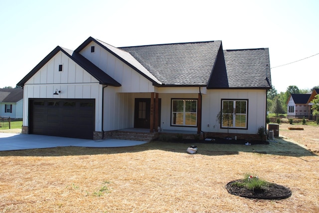 modern farmhouse style home featuring a garage