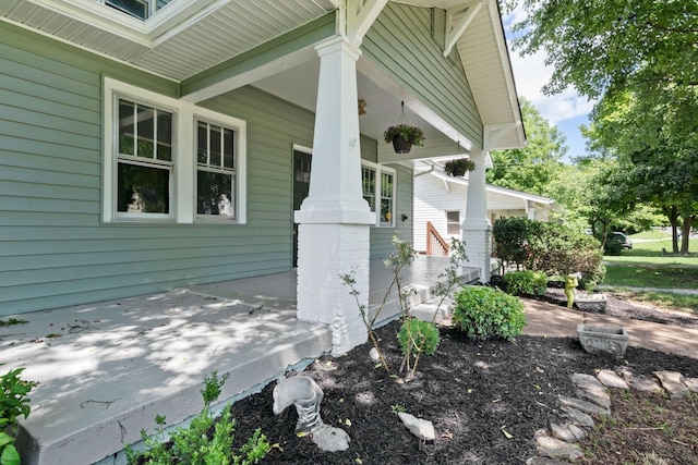 property entrance with a porch