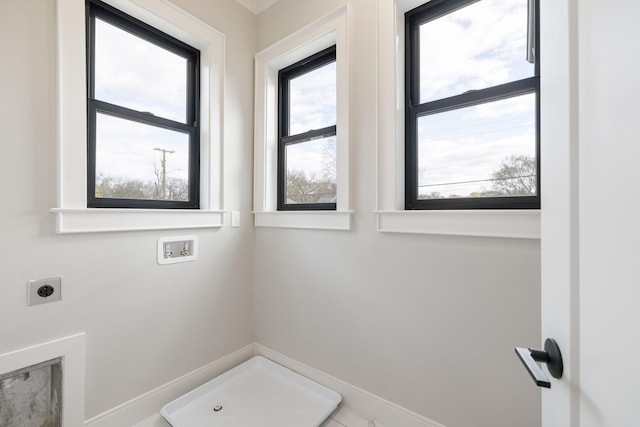 bathroom featuring a wealth of natural light