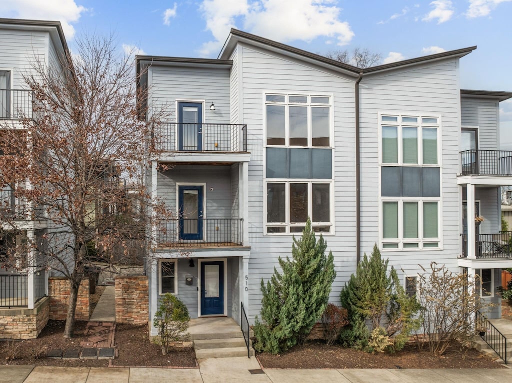 view of townhome / multi-family property