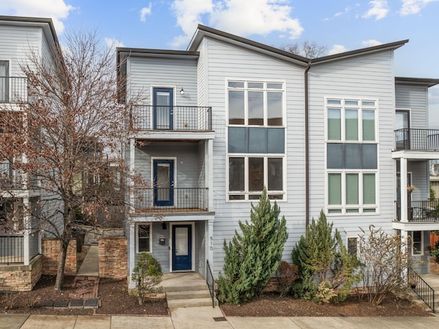 view of townhome / multi-family property