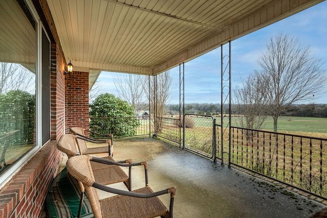 1144 Miller Rd, Lewisburg, TN 37091 - sunroom with healthy amount of natural light