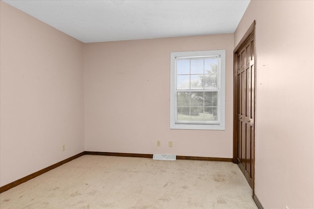 1144 Miller Rd, Lewisburg, TN 37091 - empty room with light carpet and baseboards