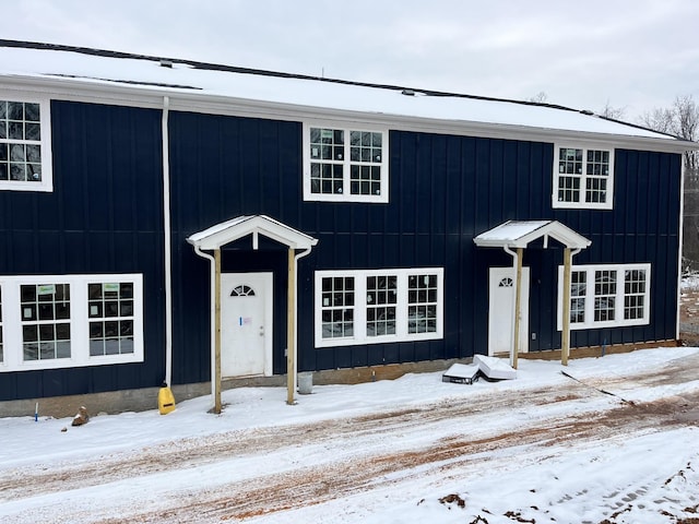 view of front of property featuring board and batten siding