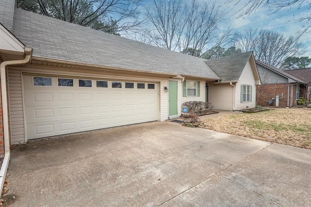 2958 Millers Pond Dr, Memphis, TN 38119 - exterior space with a garage
