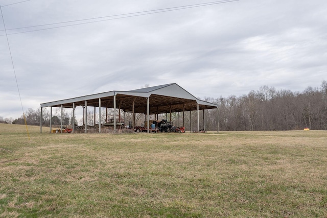 view of yard with a carport