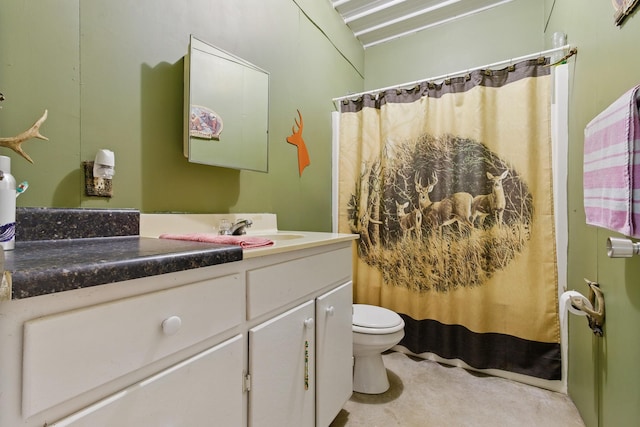 474 Bartlett Hollow Rd, Petersburg, TN 37144 - full bath with curtained shower, toilet, and vanity