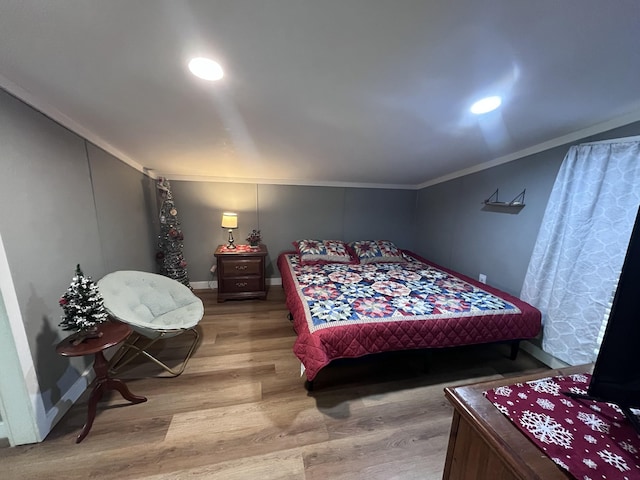 6992 Mill Creek Rd, Lyles, TN 37098 - bedroom featuring ornamental molding, recessed lighting, baseboards, and wood finished floors