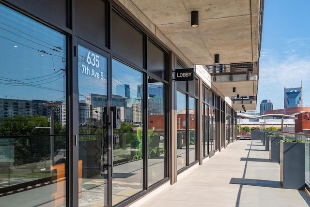 635 7th Ave S Unit 501, Nashville, TN 37203 - balcony with a city view