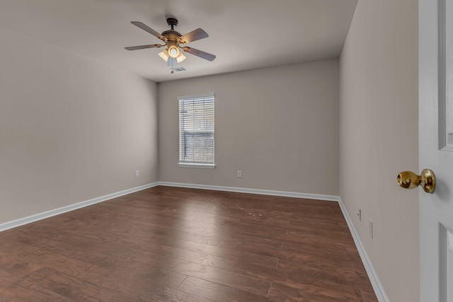 9746 Northfork Dr, Brentwood, TN 37027 - spare room with dark wood-style floors, visible vents, a ceiling fan, and baseboards