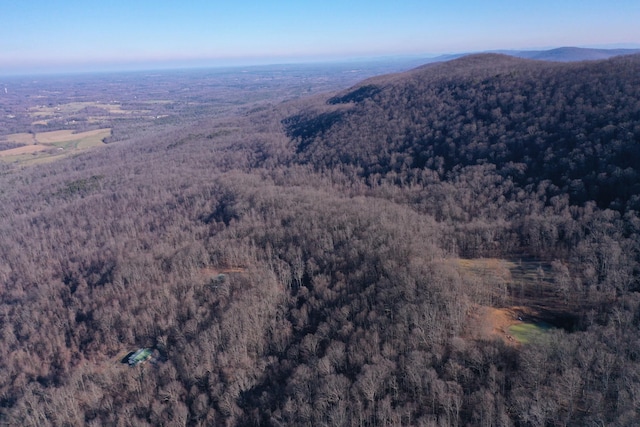 bird's eye view featuring a mountain view