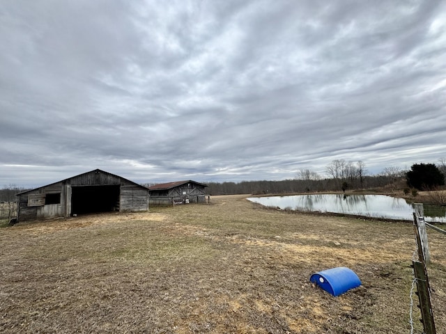 view of yard with a water view