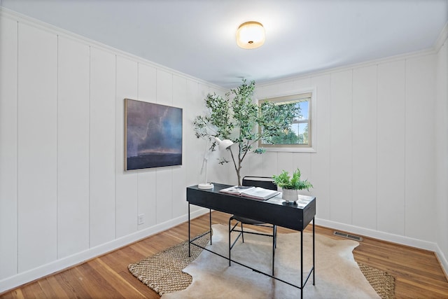 office area featuring hardwood / wood-style floors