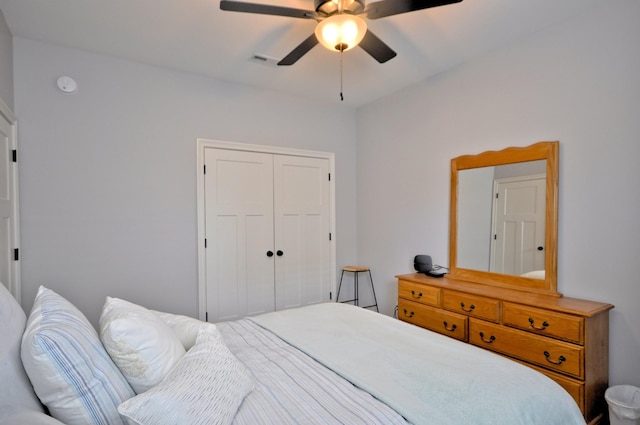 bedroom featuring a closet and ceiling fan
