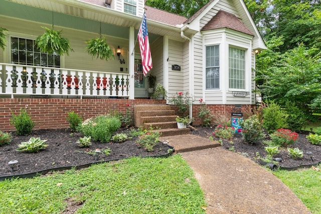 view of front of home with a porch