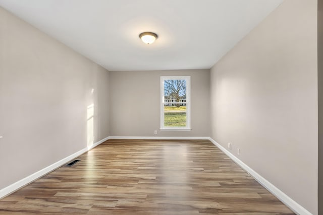 empty room featuring light hardwood / wood-style flooring