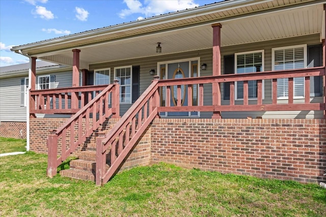 property entrance featuring a porch