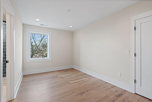 304 35th Ave N, Nashville, TN 37209 - spare room featuring baseboards, visible vents, recessed lighting, and light wood-style flooring