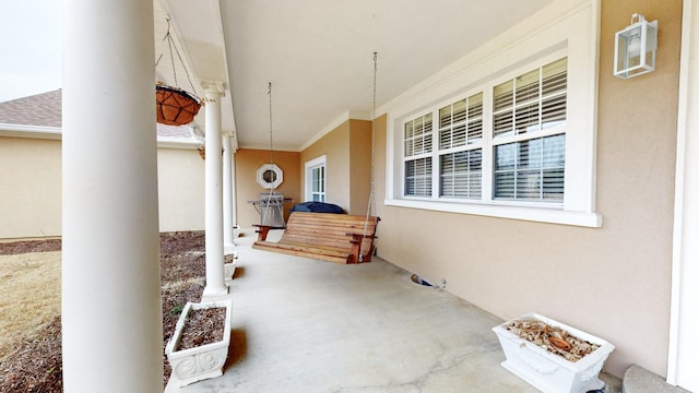 view of patio featuring covered porch