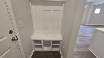 mudroom featuring baseboards