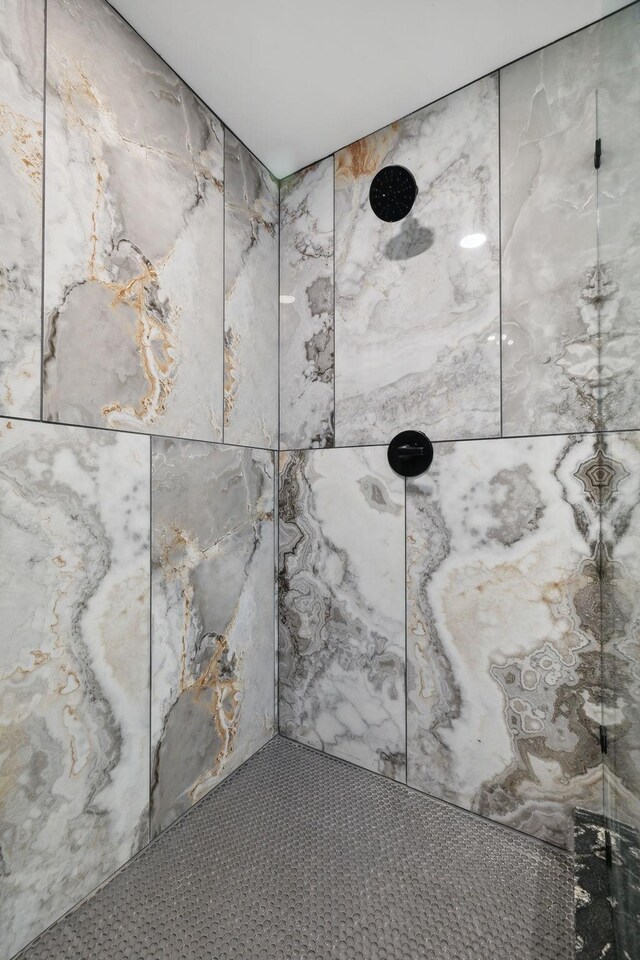 interior details with tiled shower